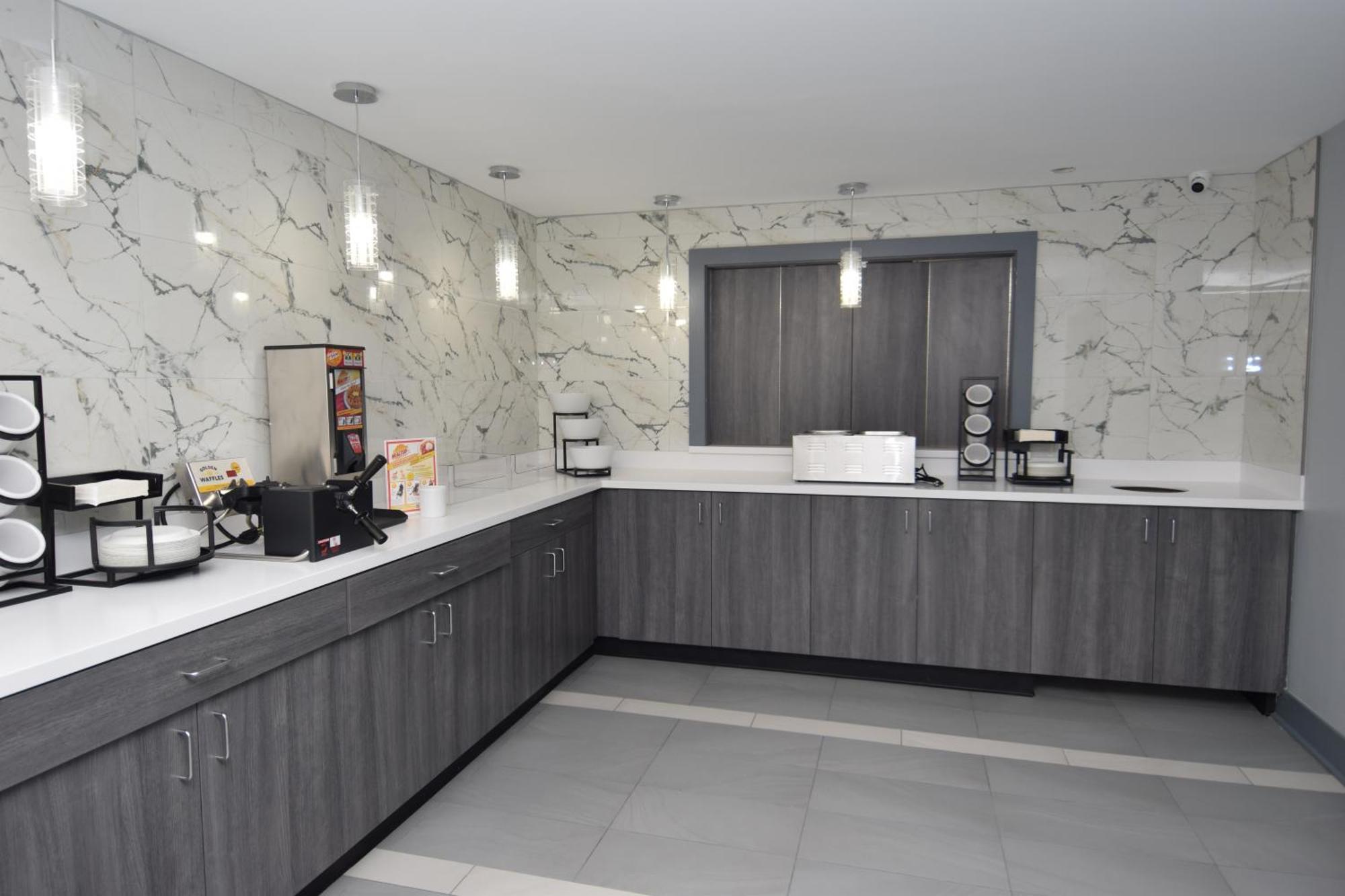 Baymont By Wyndham Batavia - Darien Lake Экстерьер фото