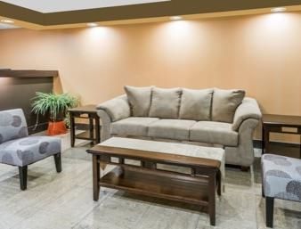Baymont By Wyndham Batavia - Darien Lake Интерьер фото
